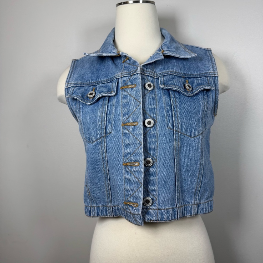 Santa Barbara Vintage Classic Blue Denim Sleeveless Jacket Medium